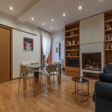 Piazza Di Spagna Elegant Flat Рим Экстерьер фото