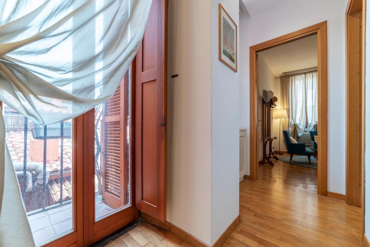 Piazza Di Spagna Elegant Flat Рим Экстерьер фото